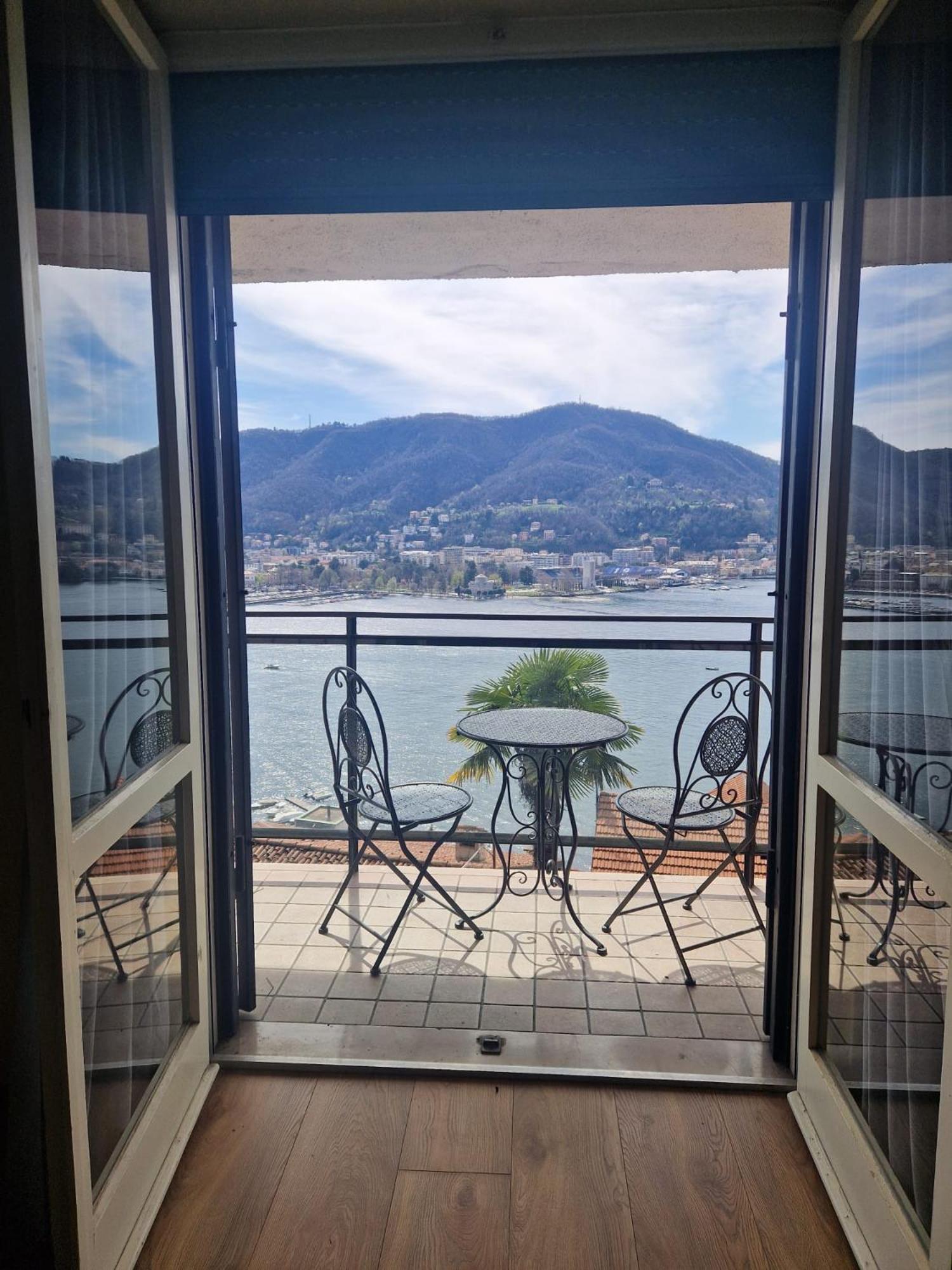 Bellavista Flat - The House Of Travelers Apartment Комо Екстериор снимка